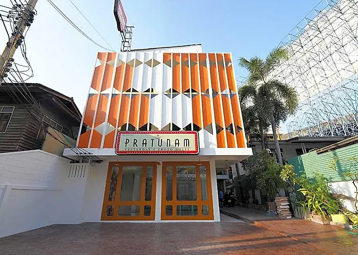 Roomquest Pratunam 호텔 4*