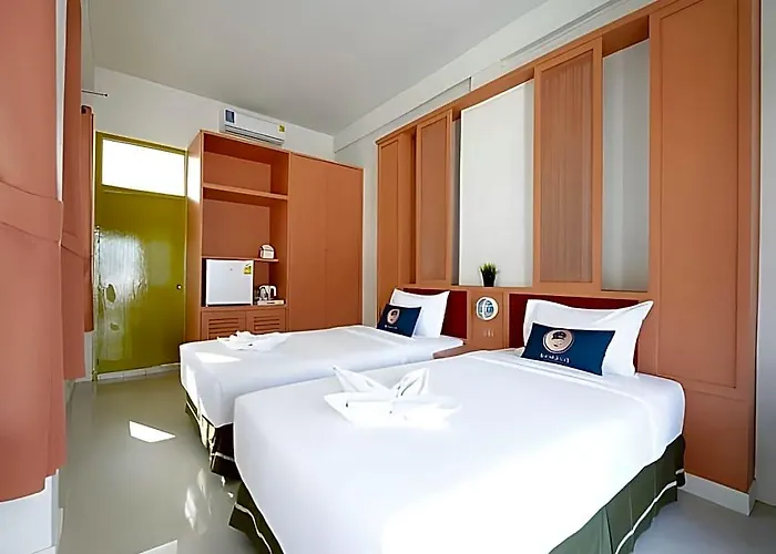 Roomquest Pratunam 호텔