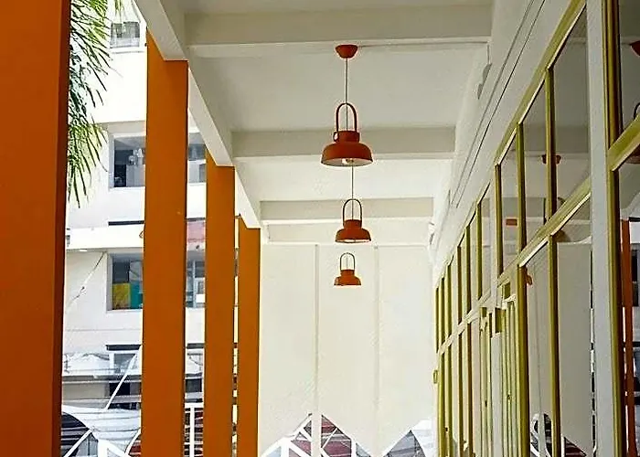 Roomquest Pratunam 방콕