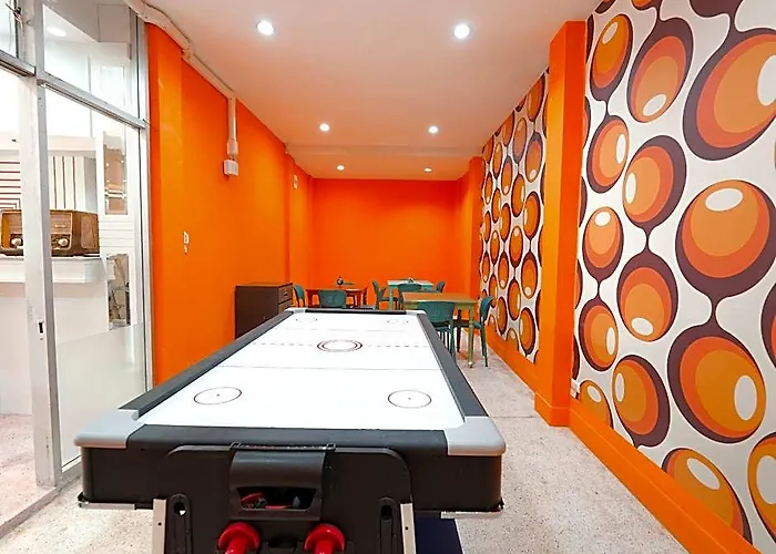 Roomquest Pratunam 호텔 4*