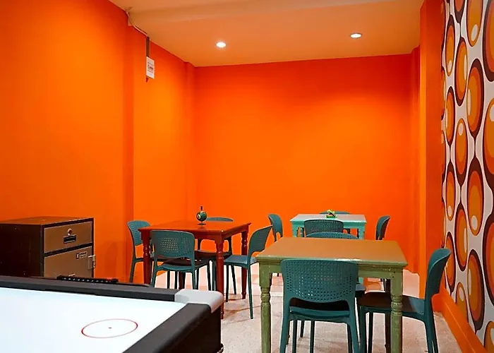 Roomquest Pratunam 4*